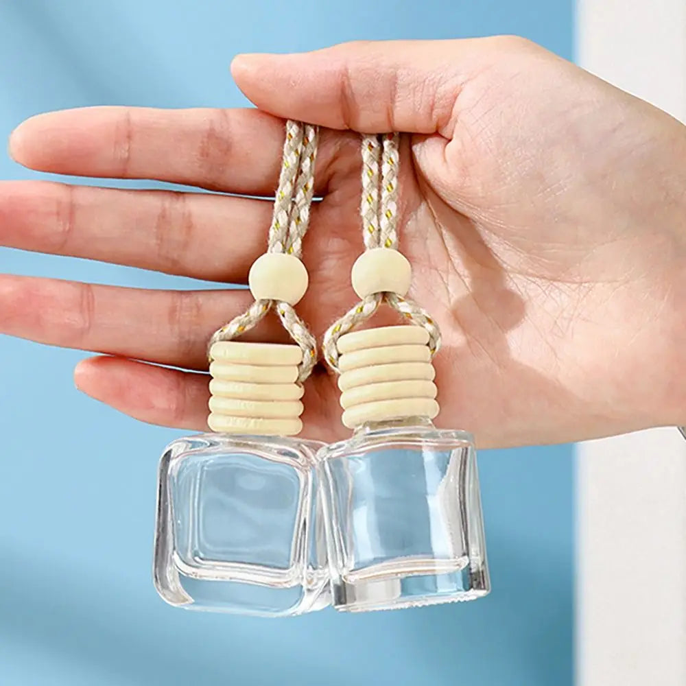 معطر سيارة زجاجي 5مل معلق بغطاء خشبي قابل لإعادة الملء – Car Aroma Diffuser 5ml Mini Refillable Hanging Glass Pendant Wooden Cap Air Freshener